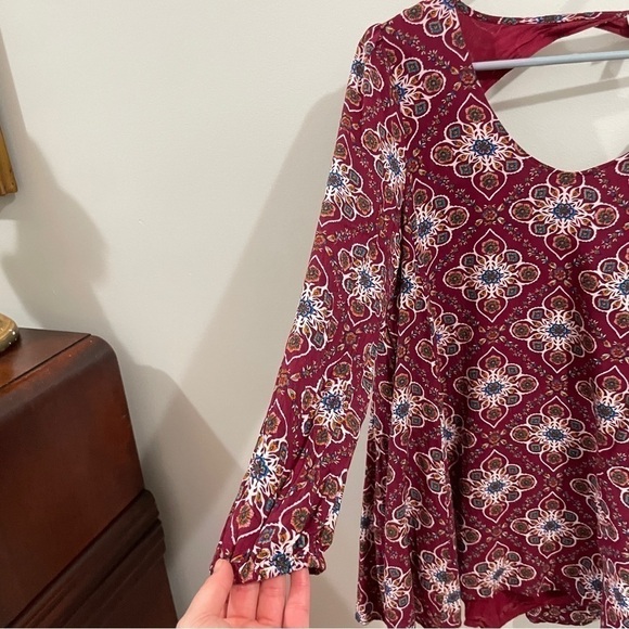 Long sleeve Boutique Tunic or Dress Size Medium. Brand Tassels N Lace - Picture 3 of 5